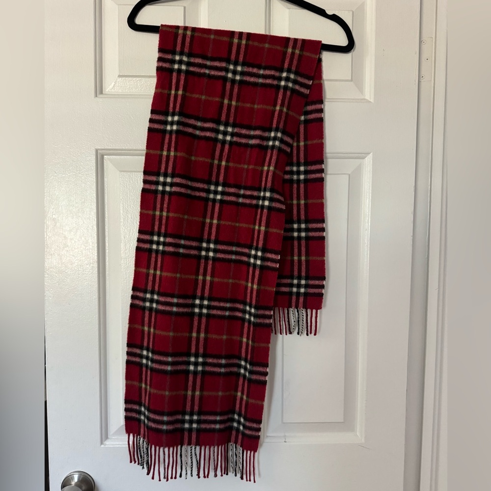 Burberry cashmere scarf